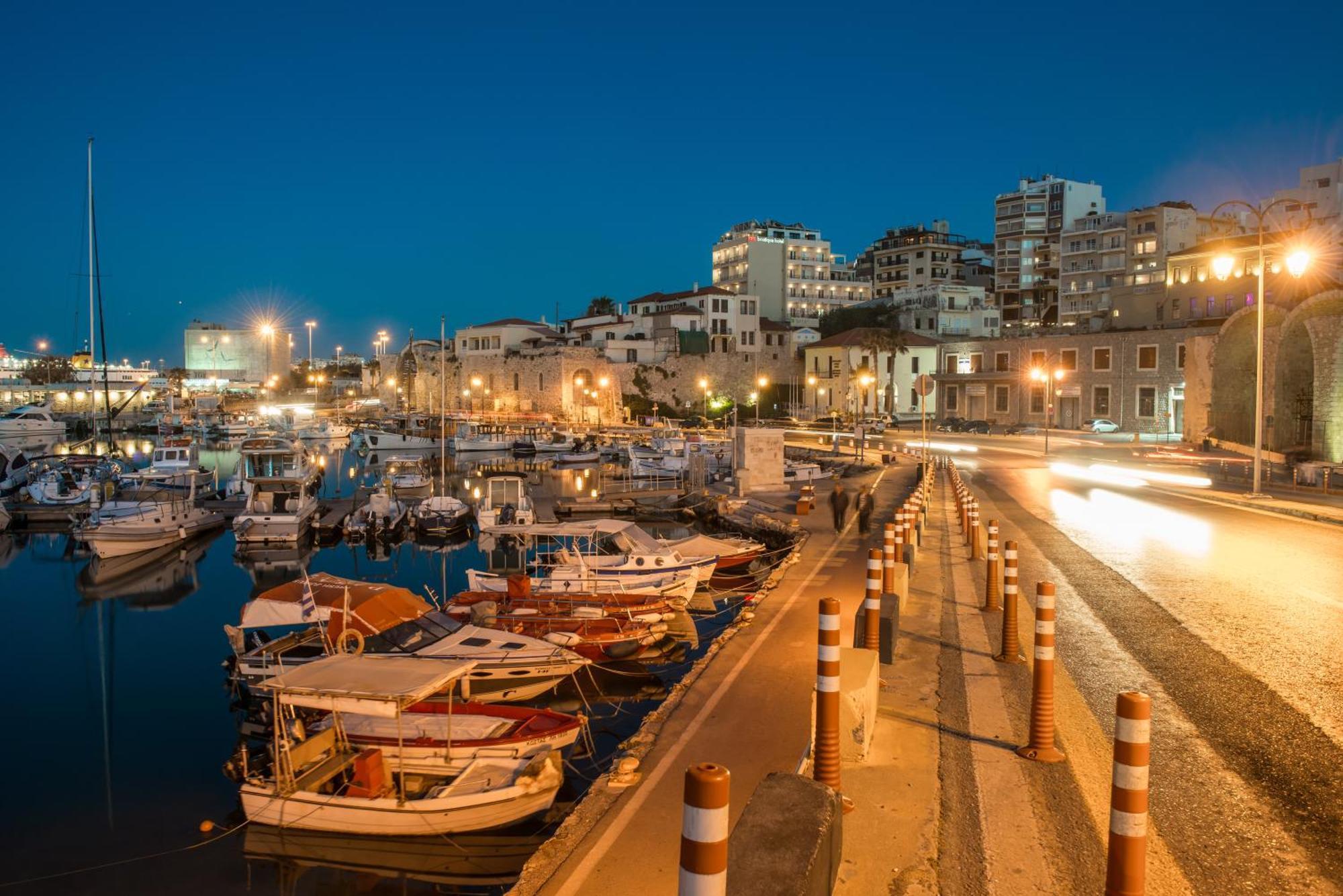King'S Blue, Urban Suites Heraklion  Ngoại thất bức ảnh